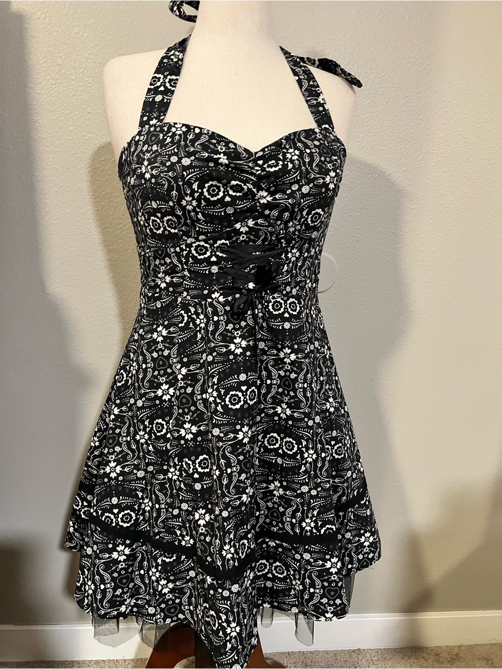 Hot Topic Book of Life collection, Black and White Halter Dress